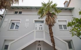 Villa M